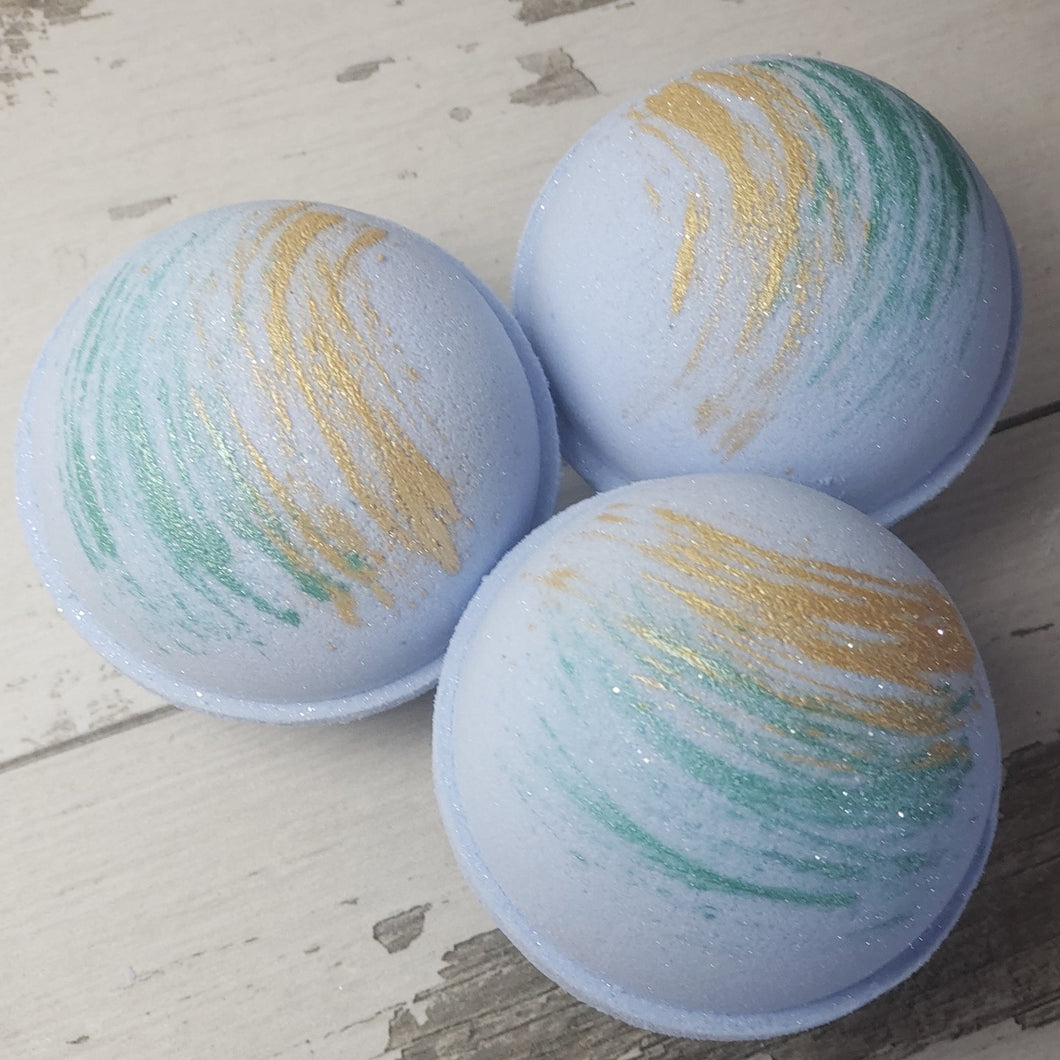 Beaches of Waikiki Bath Bomb